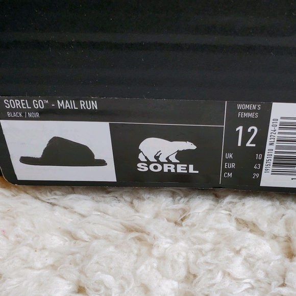 Sorel Black Mail Run Slippers - Picture 5 of 9